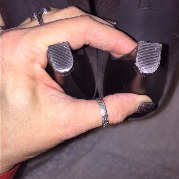 Nine & Co Chocolate genuine suede boots. - Picture 5 of 8